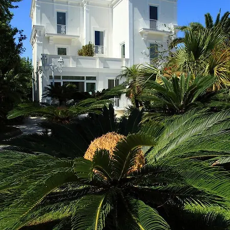 Dei D'armiento Hotel 4*